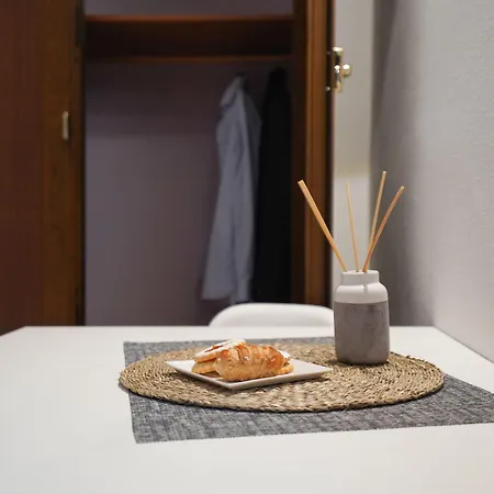 Emilia Aparthotel 3*