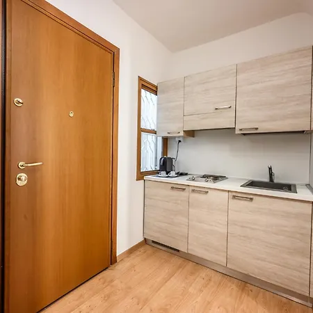Apartahotel Emilia Módena